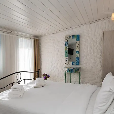 Bed and Breakfast Cynara Alacati 2*