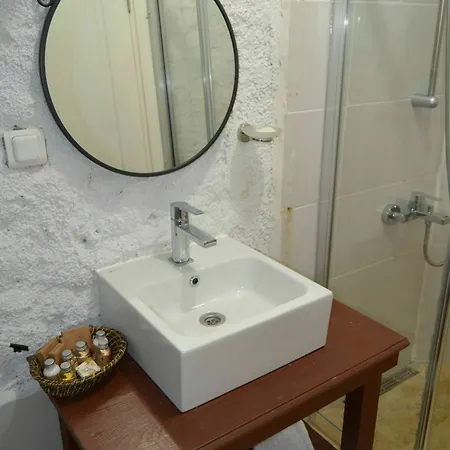 Bed and Breakfast Cynara Alacati 2*